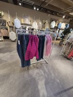 Kino Liertoppen AS dets konkursbo varelager og driftstilbehør - Bilde 10